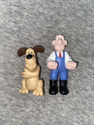 Wallace gromit figurines - &,