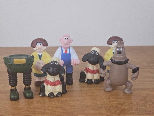 Wallace gromit figures - wallace,