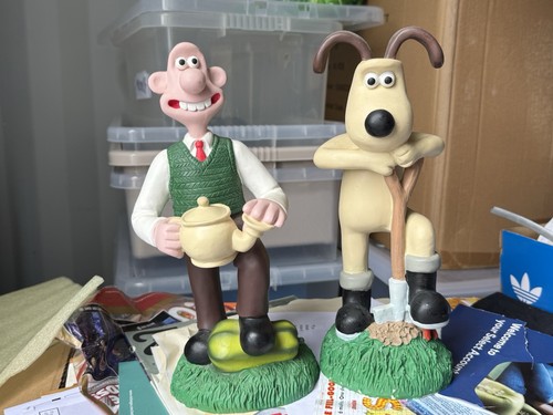 Wallace gromit 2 garden - 2,