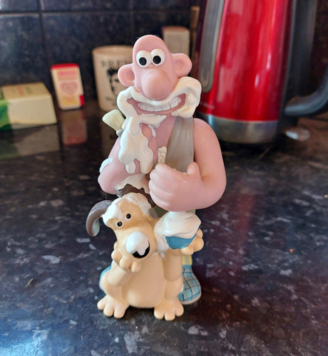 Wallace gromit plastic - wallace,