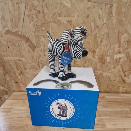 Gromit unleashed grant - gromit, grant’s